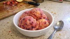 Sadece 4 malzemeyle ev yapımı meyveli sorbe: pürüzsüz ve ferah bir yaz tatlısı