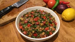 Nar ekşili Hatay ekşileme: köz patlıcanla pratik meze tarifi