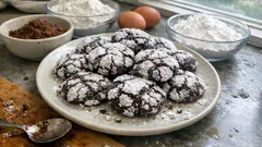 Brownie dokulu kakaolu çatlak kurabiye: pudra şekerli, içi yumuşacık tarif