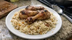 Tek tepside Arnavut usulü Mişoriz: tavuk bagetli fırın pilav