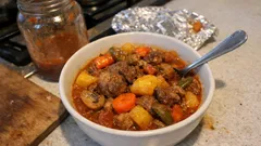 Fırında kavanoz kebabı: et lokum gibi pişiyor, az bulaşıkla doyurucu akşam yemeği